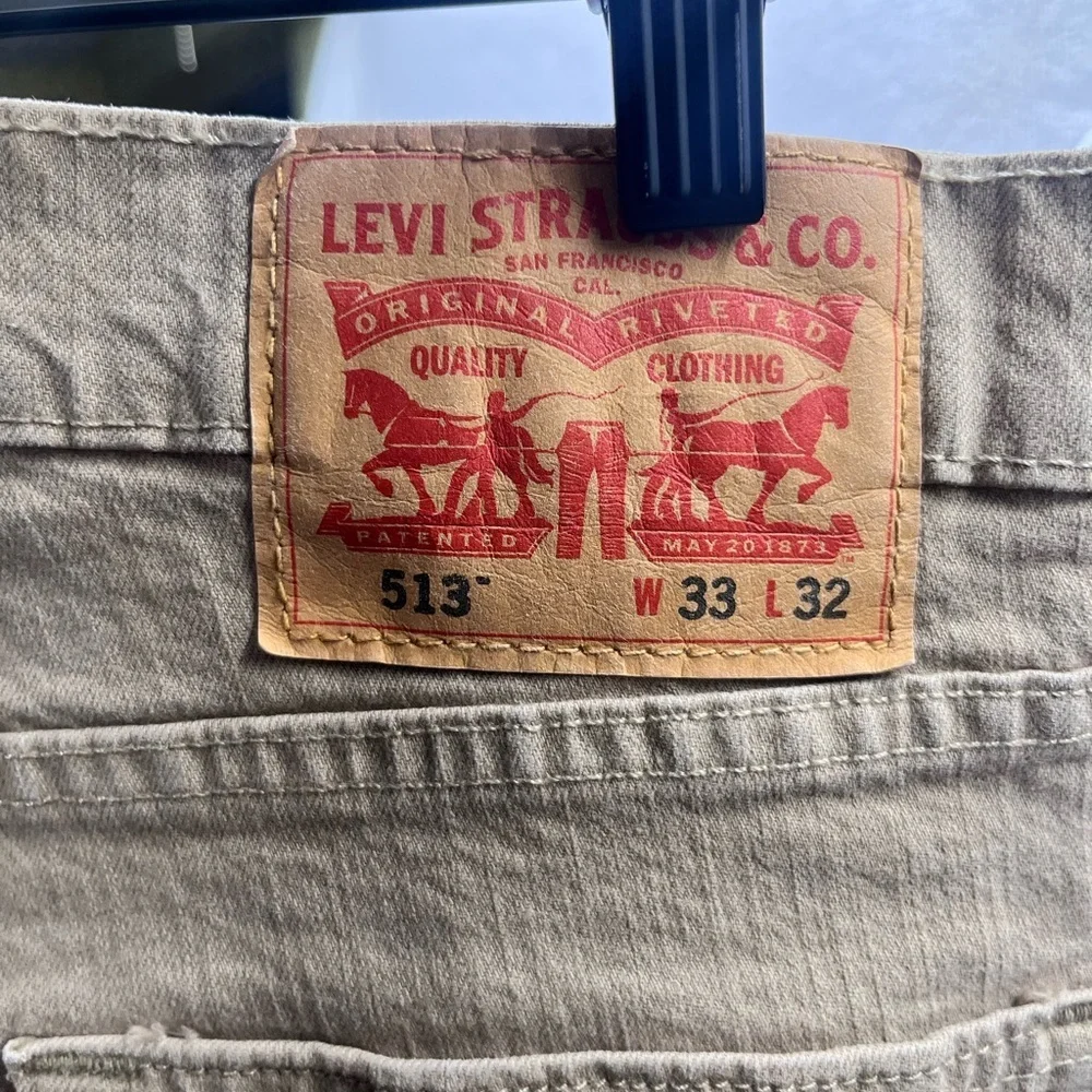 Levi’s 513‎ Slim Straight Jeans Mens 33/32 Khaki Tan Chino Pants Stretch 2407